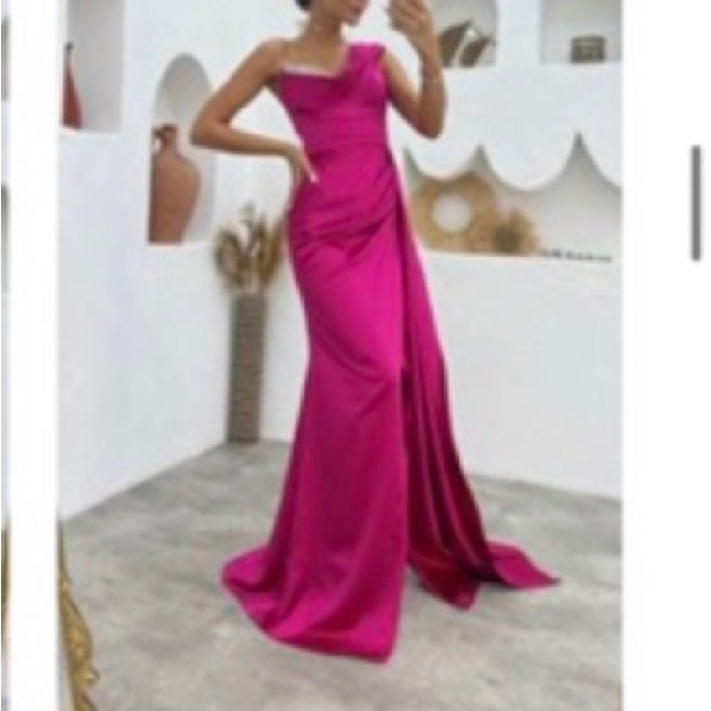 Fuschia v-neck  dress
